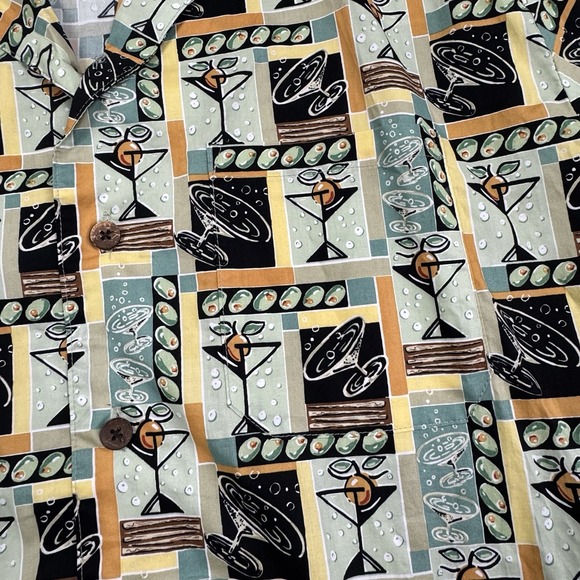 Koko Island Hawaiian Style Cocktail Martini Shirt Mens XL All Over Print USA - Picture 2 of 7